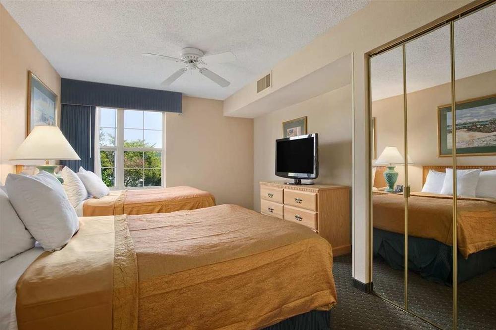 Homewood Suites By Hilton Greensboro Room photo